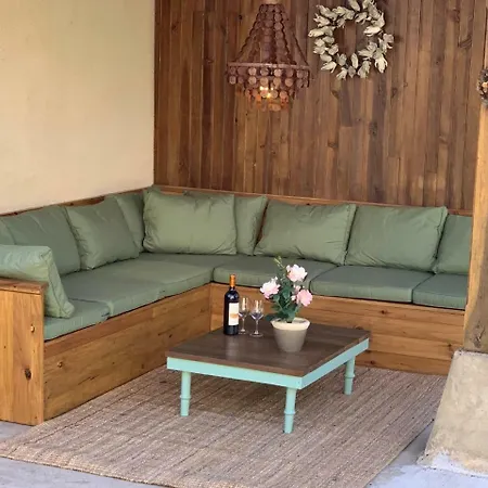 French Holiday In With Terrace And Country Views * Grézels